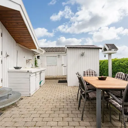 度假居 Heimeram - 150m From The Sea By Interhome *