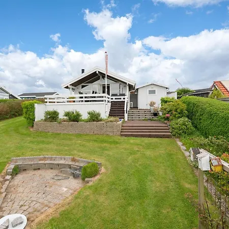 Heimeram - 150m From The Sea By Interhome